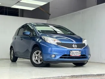 Nissan Note 2015 photo 4