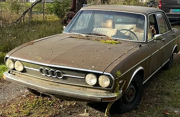 Audi 100 1973 photo 2