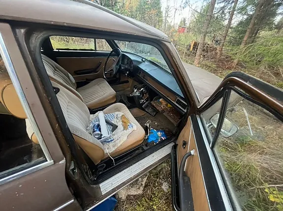 Audi 100 1973 photo 3