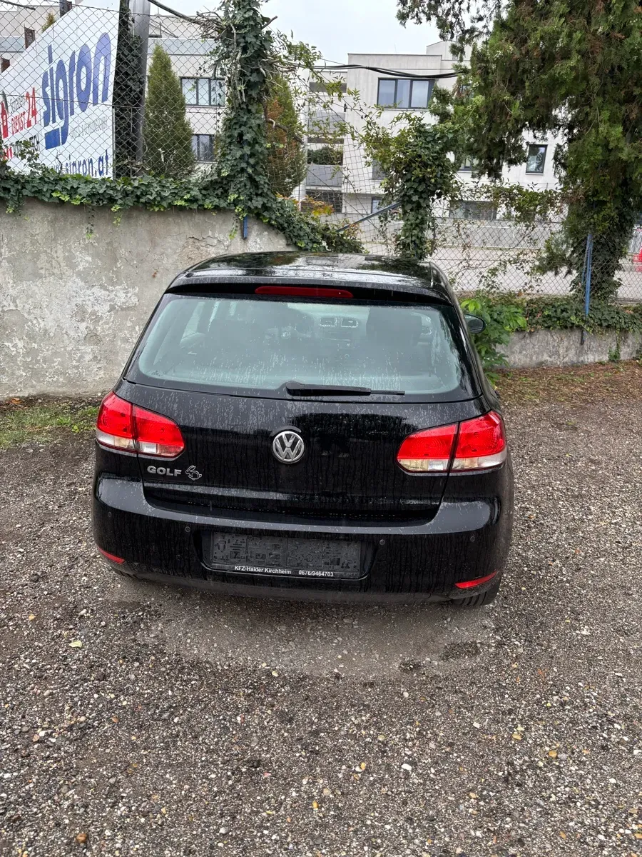 Volkswagen Golf 2012 photo 2