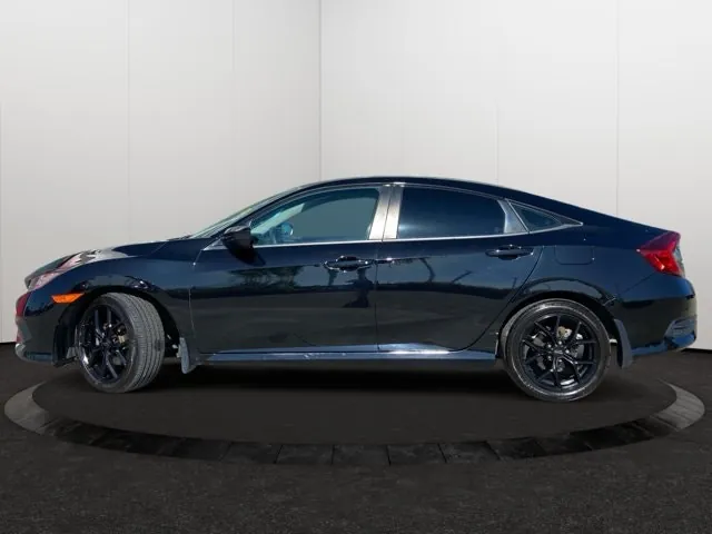 Honda Civic 2018 photo 2