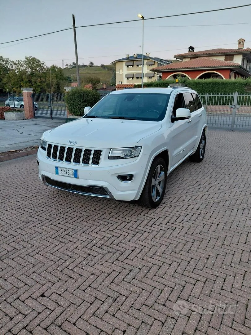 Jeep Grand Cherokee 2015 photo 2