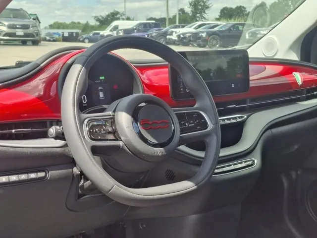 Fiat 500E 2024 photo 3