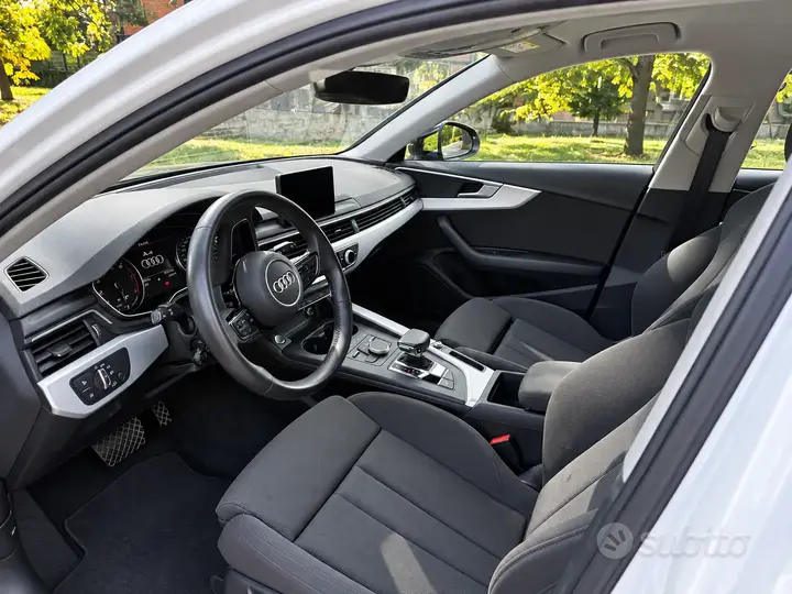 Audi A4 2019 photo 5