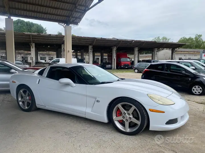 Chevrolet C6 Coupe 2005 photo 4