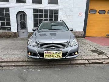 Mercedes-Benz C-Class 2011 photo 3