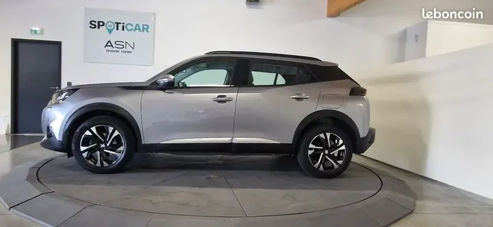 Peugeot 2008 2020 photo 2