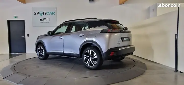 Peugeot 2008 2020 photo 3