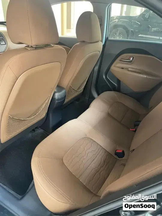 Kia Rio 2015 photo 4