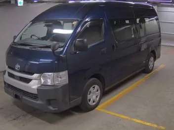 Toyota Hiace 2020 photo 2