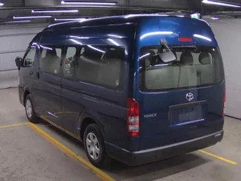 Toyota Hiace 2020 photo 4