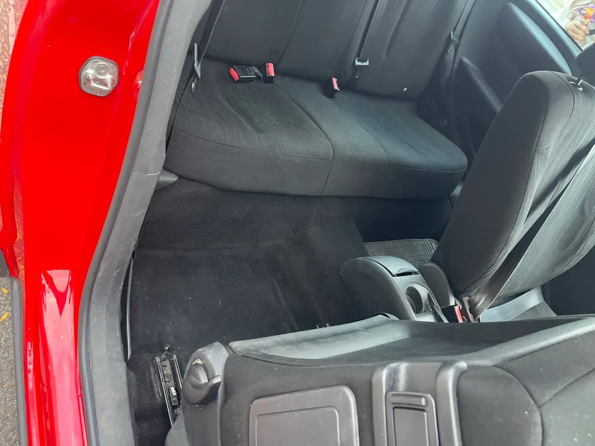 Citroen C4 2009 photo 3