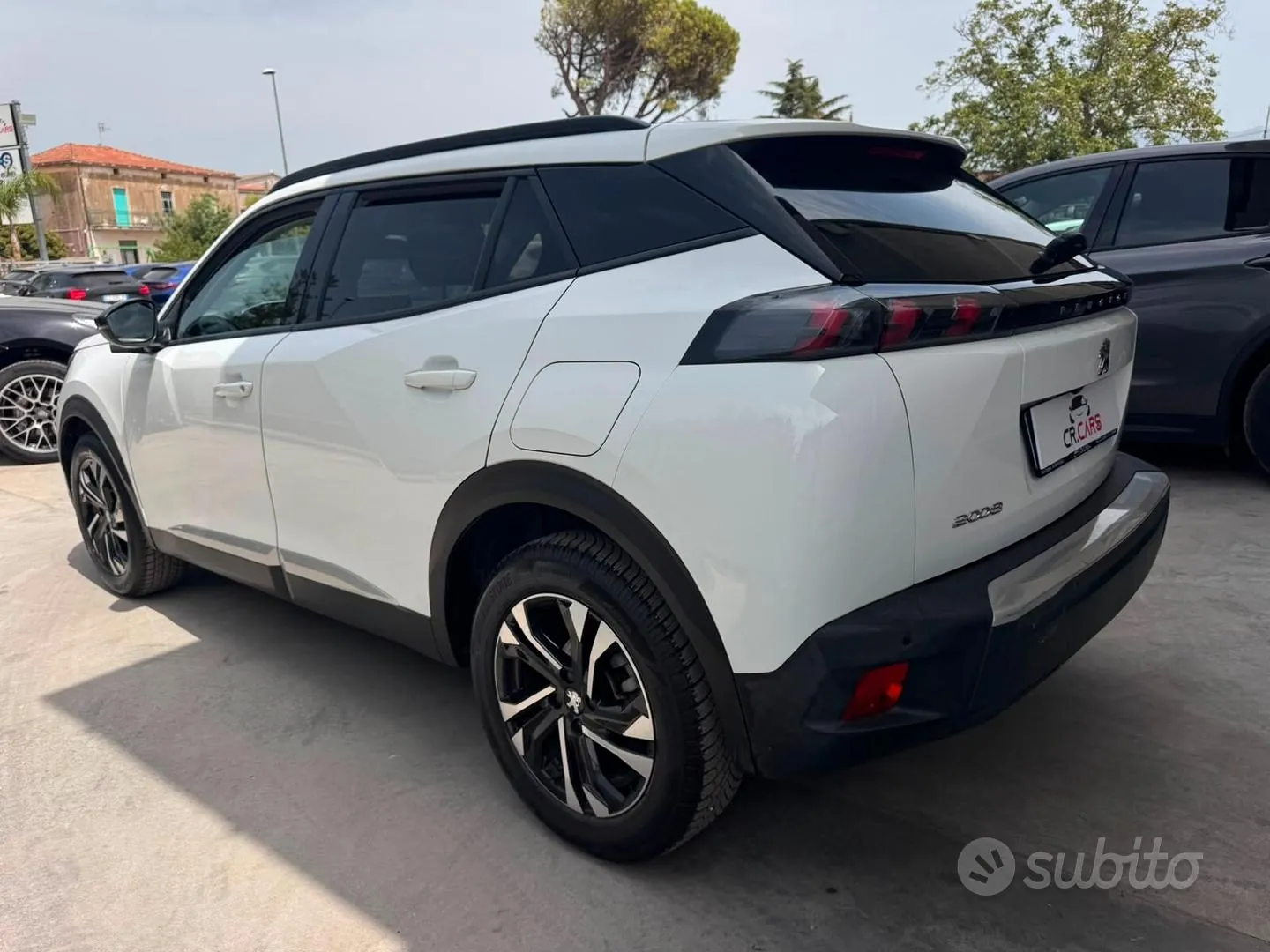 Peugeot 2008 2021 photo 3