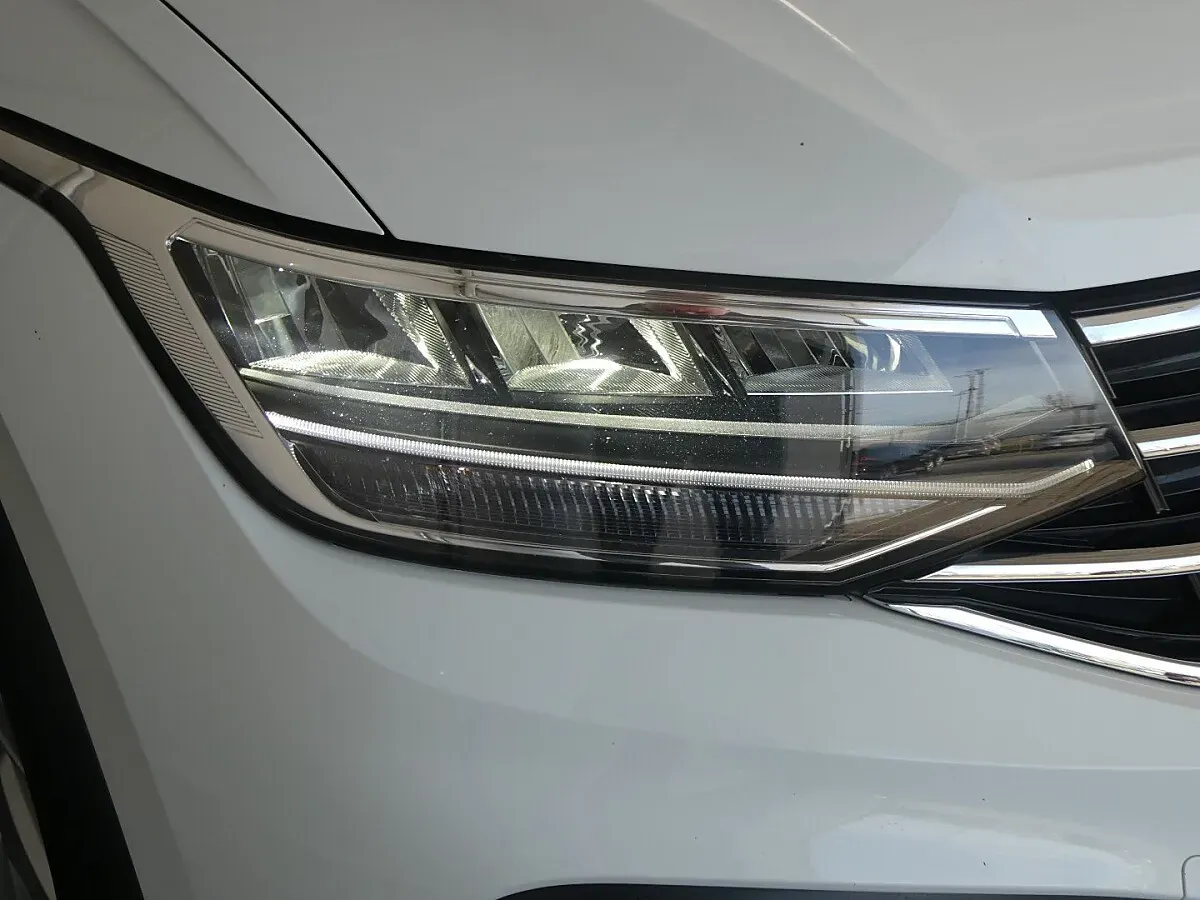 Volkswagen Tiguan 2022 photo 3