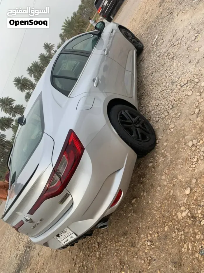 Renault Megane 2019 photo 3