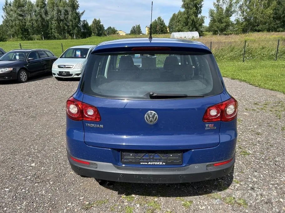Volkswagen Tiguan 2009 photo 5