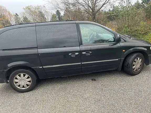 Chrysler Grand Voyager 2007 photo 2