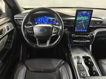 Ford Explorer 2022 photo 3
