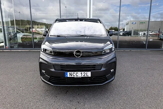 Opel Zafira 2026 photo 2