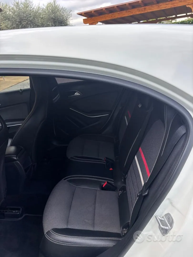 Mercedes-Benz A 2014 photo 5
