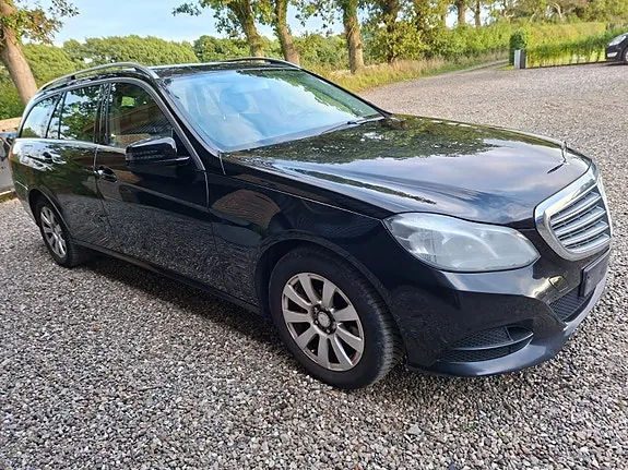 Mercedes-Benz E200 2015 photo 3