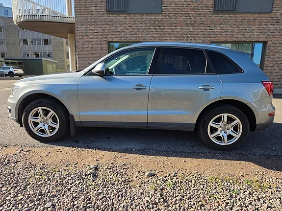 Audi Q5 2011 photo 4