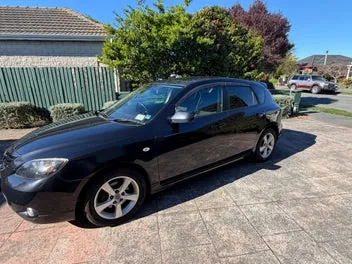 Mazda Axela 2006 photo 3