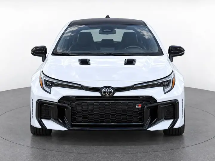 Toyota Gr Corolla 2026 photo 5