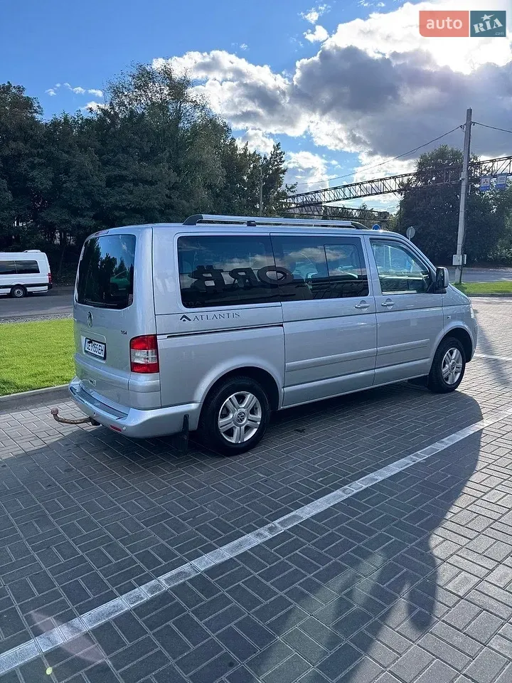 Volkswagen Multivan 2008 photo 3