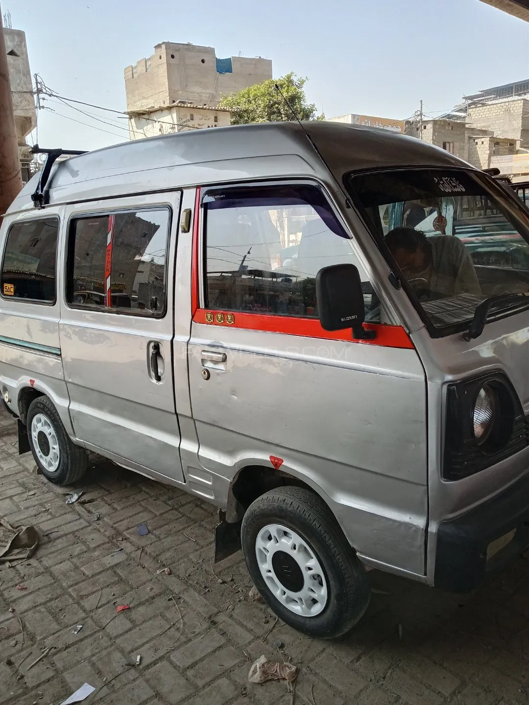 Suzuki Bolan