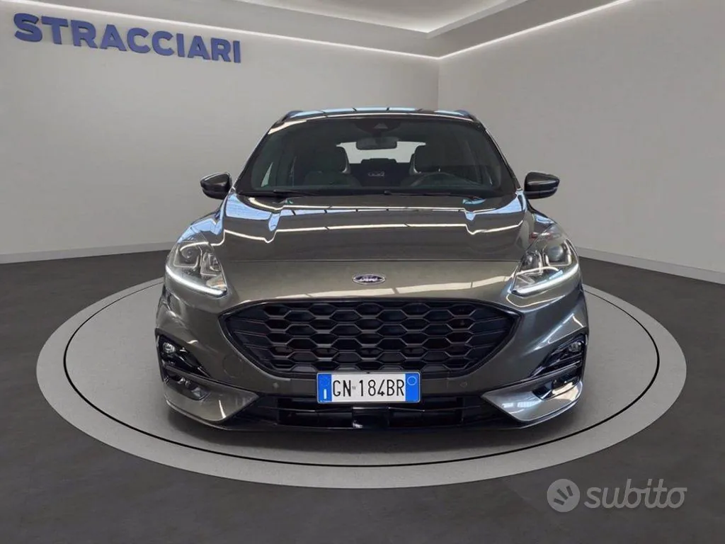 Ford Kuga 2023 photo 2