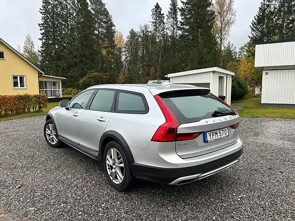 Volvo V90 Cross Country 2019 photo 3