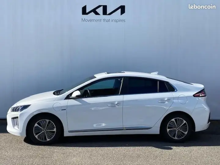Hyundai Ioniq 2021 photo 2