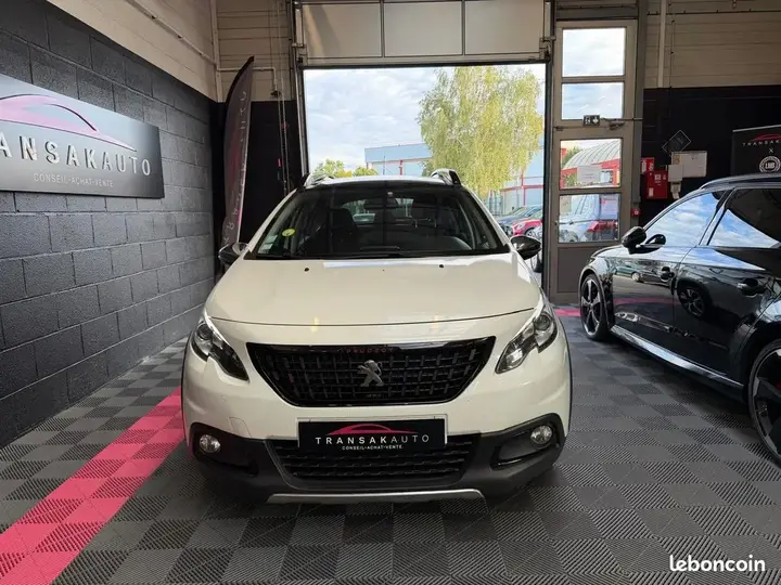 Peugeot 2008 2019 photo 3