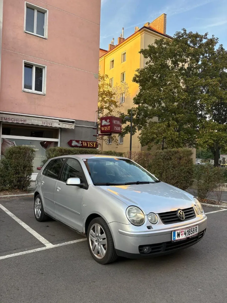 Volkswagen Polo 2004 photo 3