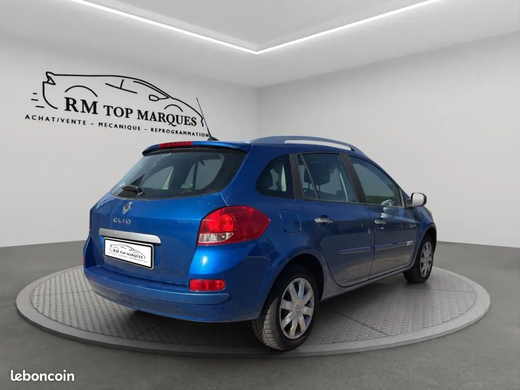 Renault Clio 2009 photo 5