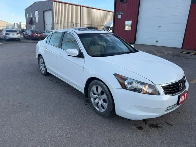 Honda Accord 2010 photo 2