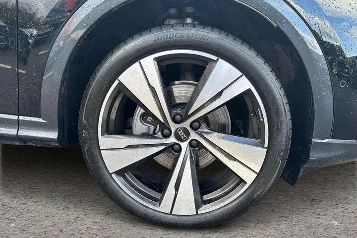 Audi Q5 2026 photo 5