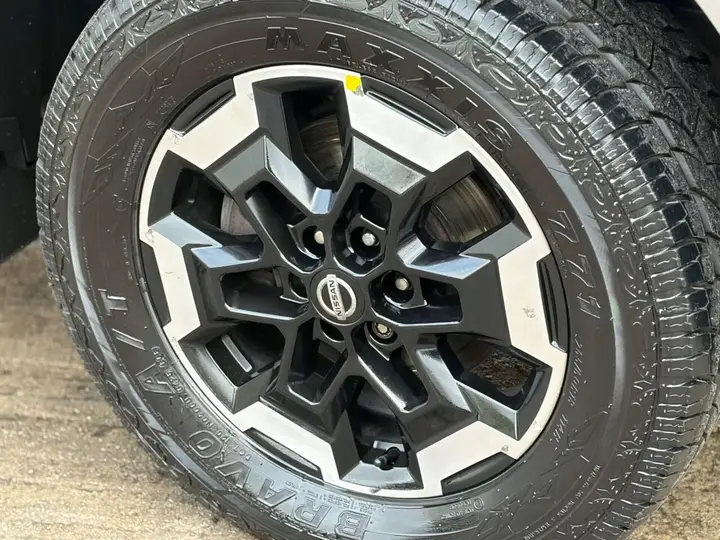 Nissan Navara 2020 photo 5