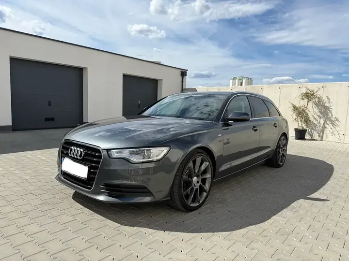 Audi A6 Avant