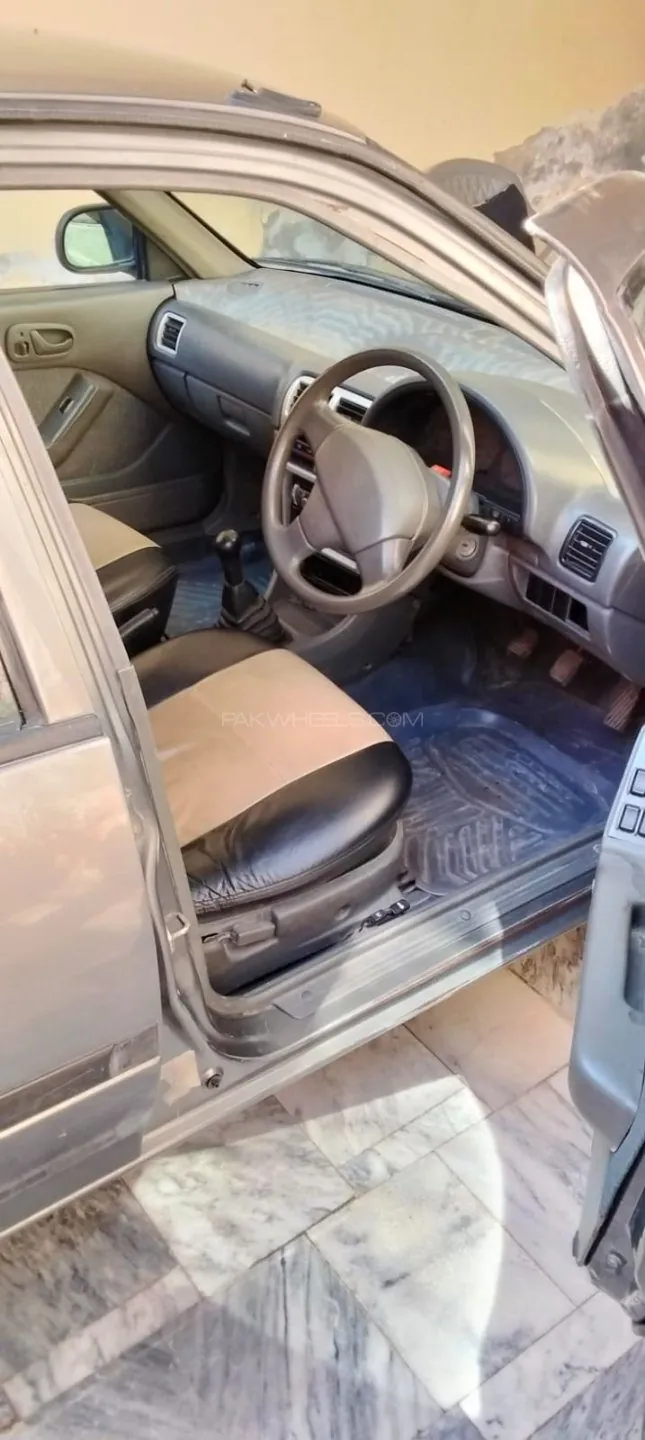 Suzuki Cultus
