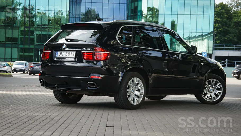 BMW X5 2012 photo 5