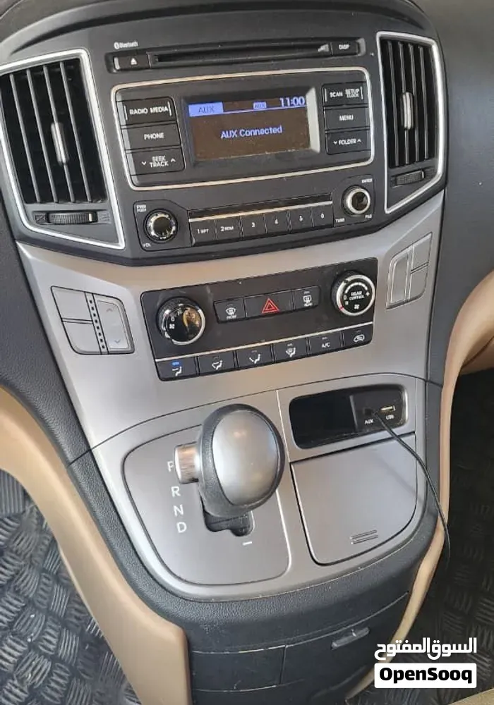 Hyundai H1 2021 photo 3
