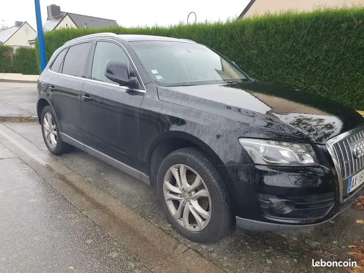 Audi Q5 2010 photo 2