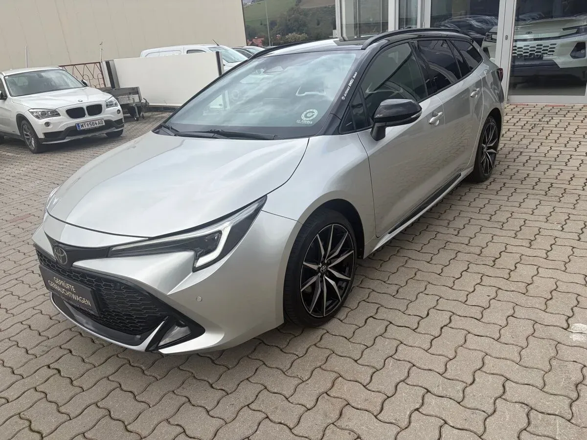 Toyota Corolla 2023 photo 3