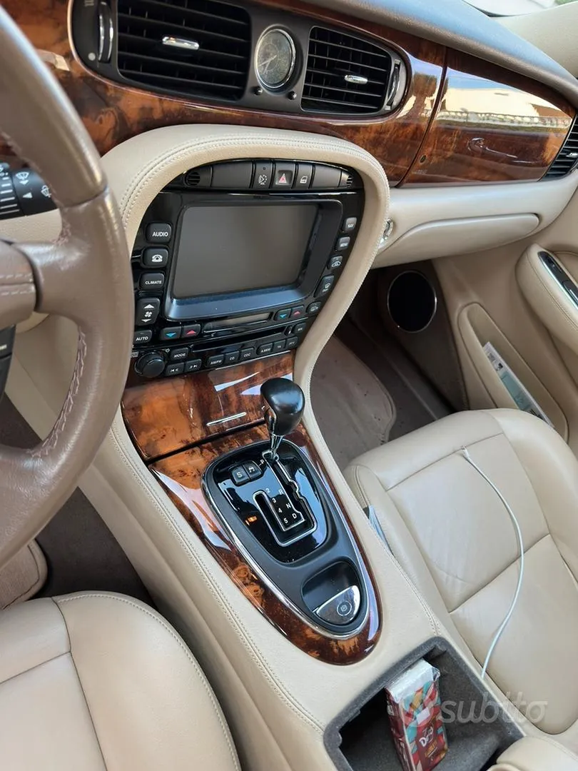 Jaguar Xj 2006 photo 5