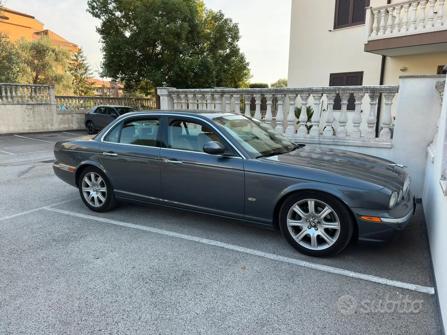 Jaguar Xj 2006 photo 2