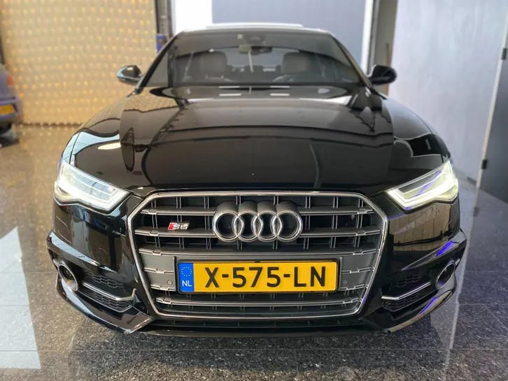 Audi A6 2015 photo 2