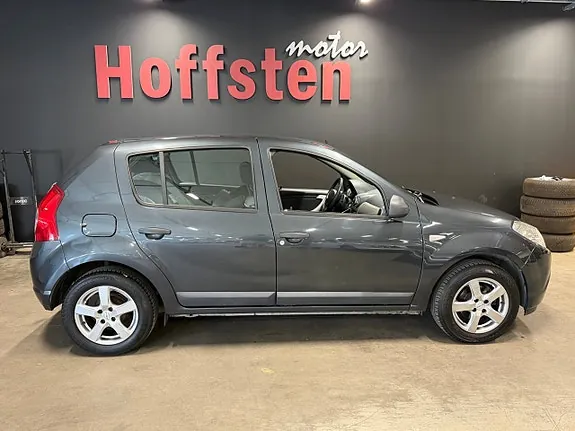 Dacia Sandero 2013 photo 2