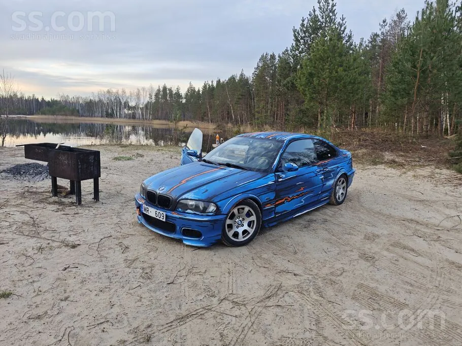 BMW E46 330Ci 2001 photo 4